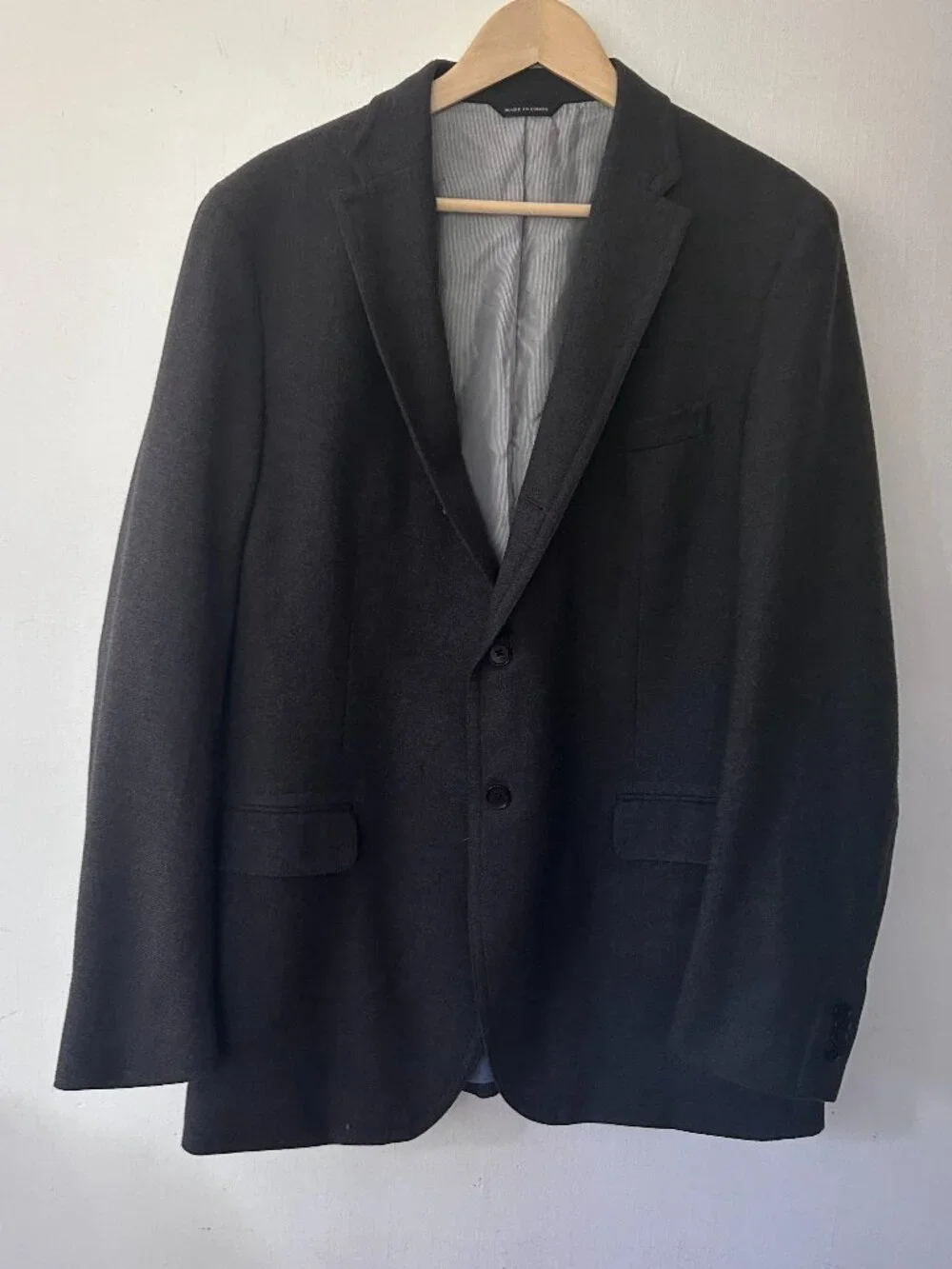 Banana Republic Tailored Fit Blazer Jacket Mens 42L Dark Grey Wool Pockets